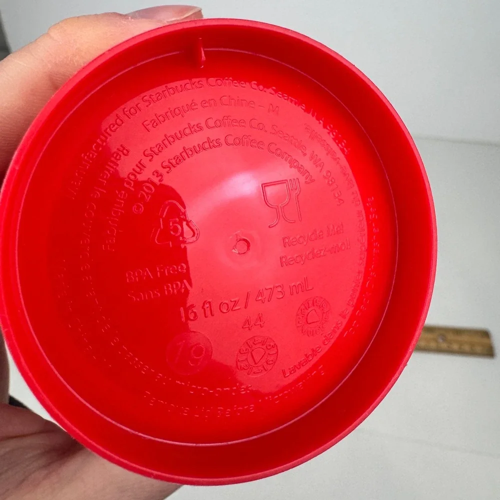 2013 Starbucks 16oz Plastic Red Travel Mug‎ Cup White Lid Merry Coffee Christmas